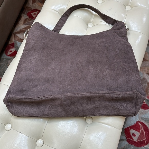 BellaRusso NEW hobo handbag, shoulder bag, purse - Picture 10 of 14